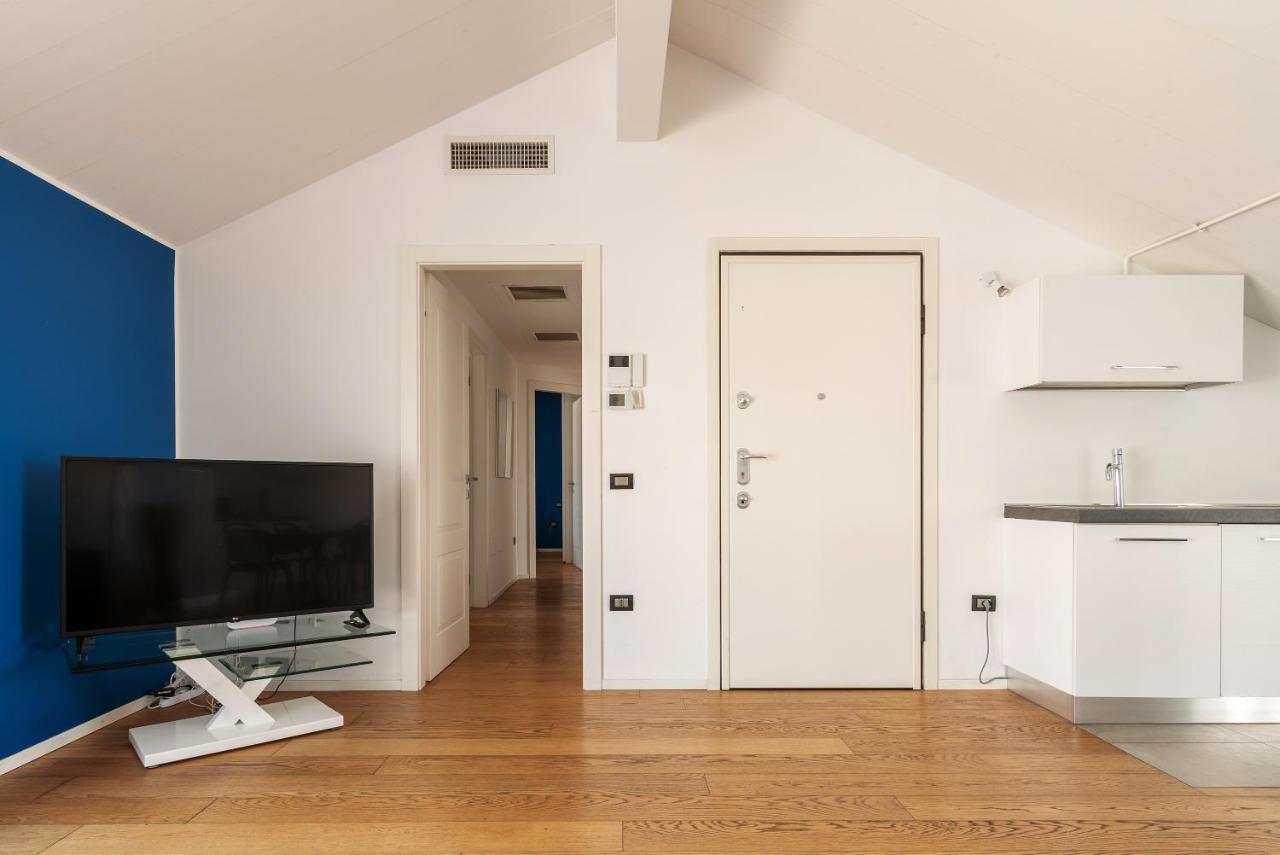 מילאנו Easyhomes - Brera Luxury Suites מראה חיצוני תמונה