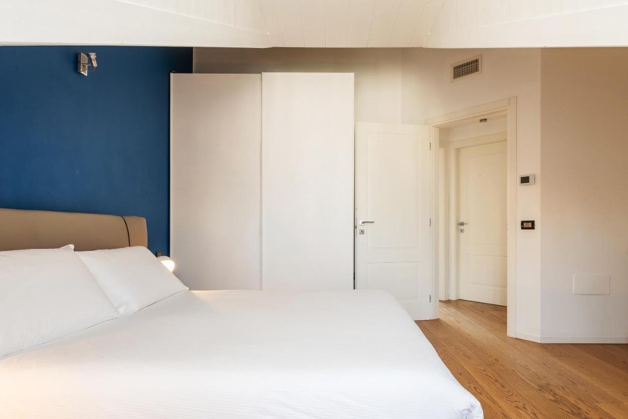 מילאנו Easyhomes - Brera Luxury Suites מראה חיצוני תמונה